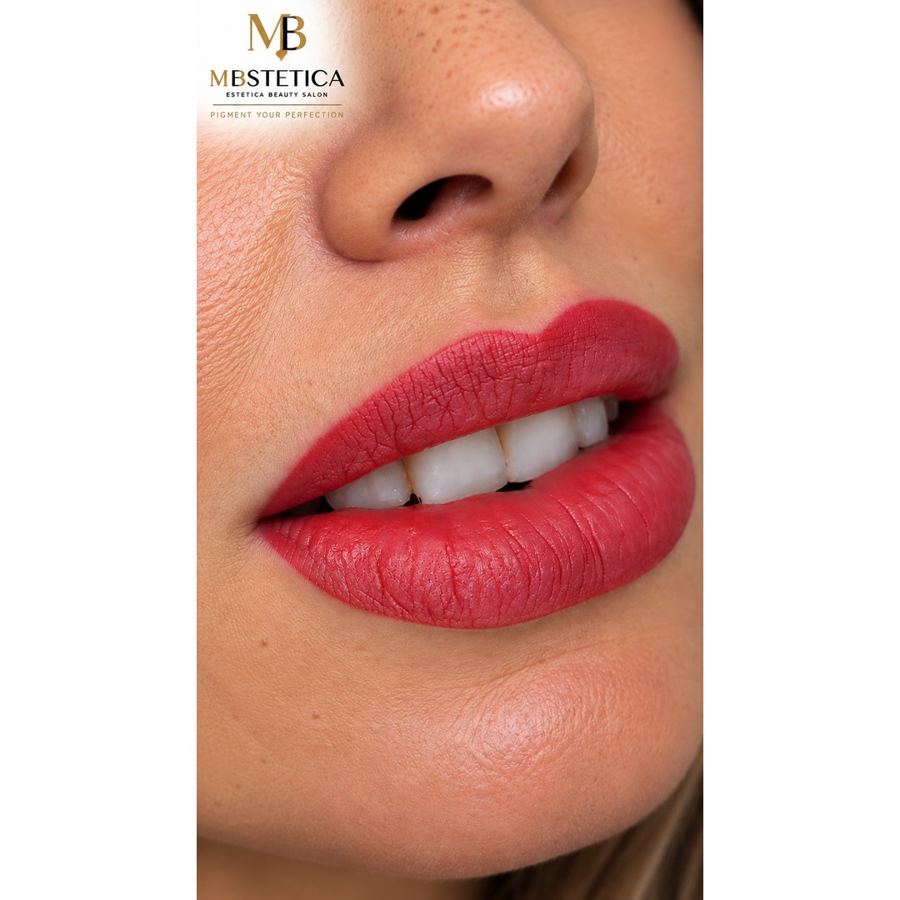 Trucco permanente labbra effetto rossetto Genova